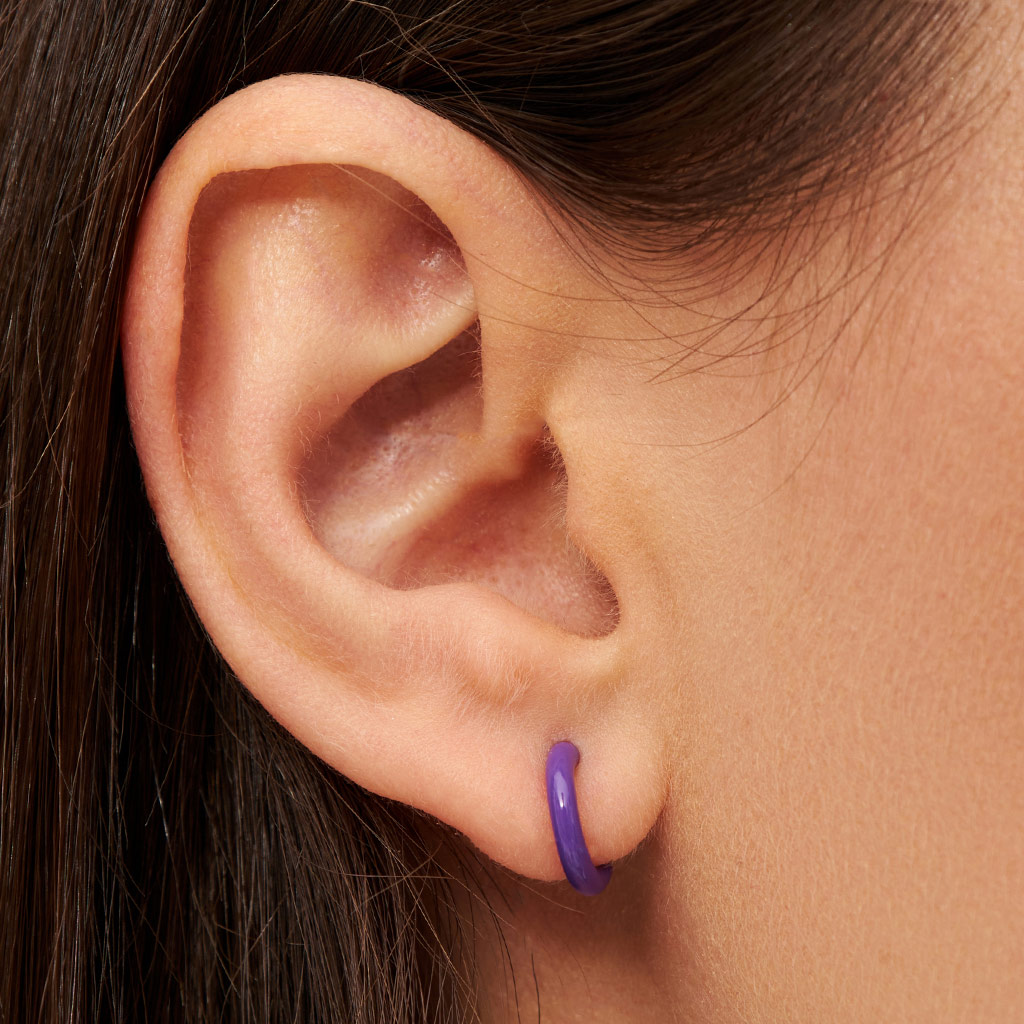 Gold Enamel Coloured Single Hoop Earring | Lulu Copenhagen