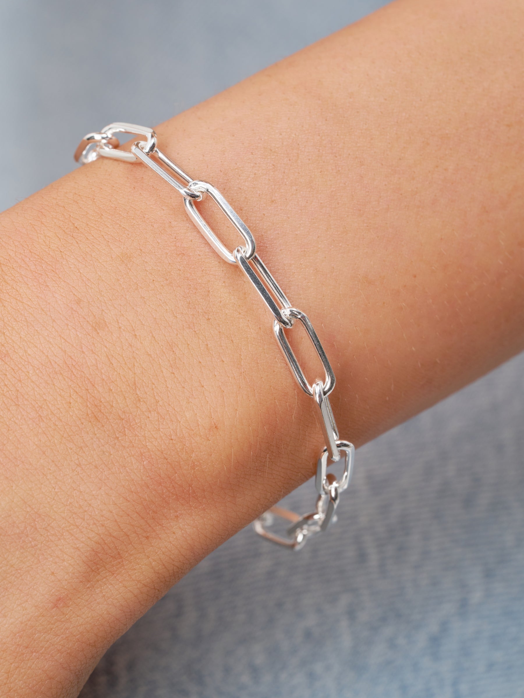 Silver Chunky Paperclip Bracelet | Colima