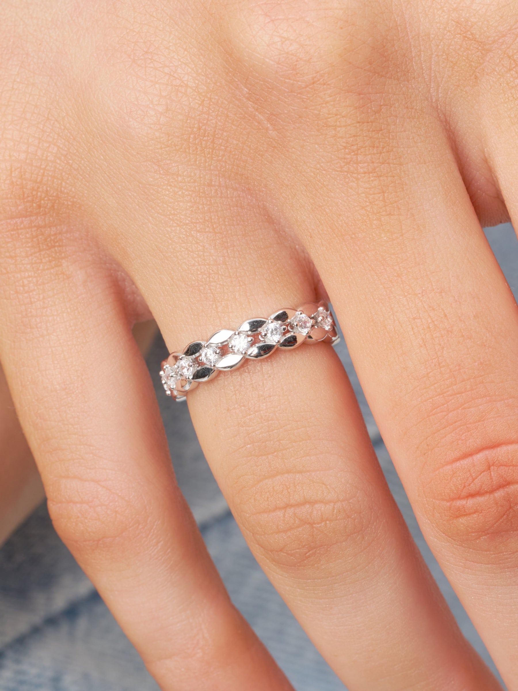 Silver Clear Stone Chunky Band Ring | Kardia