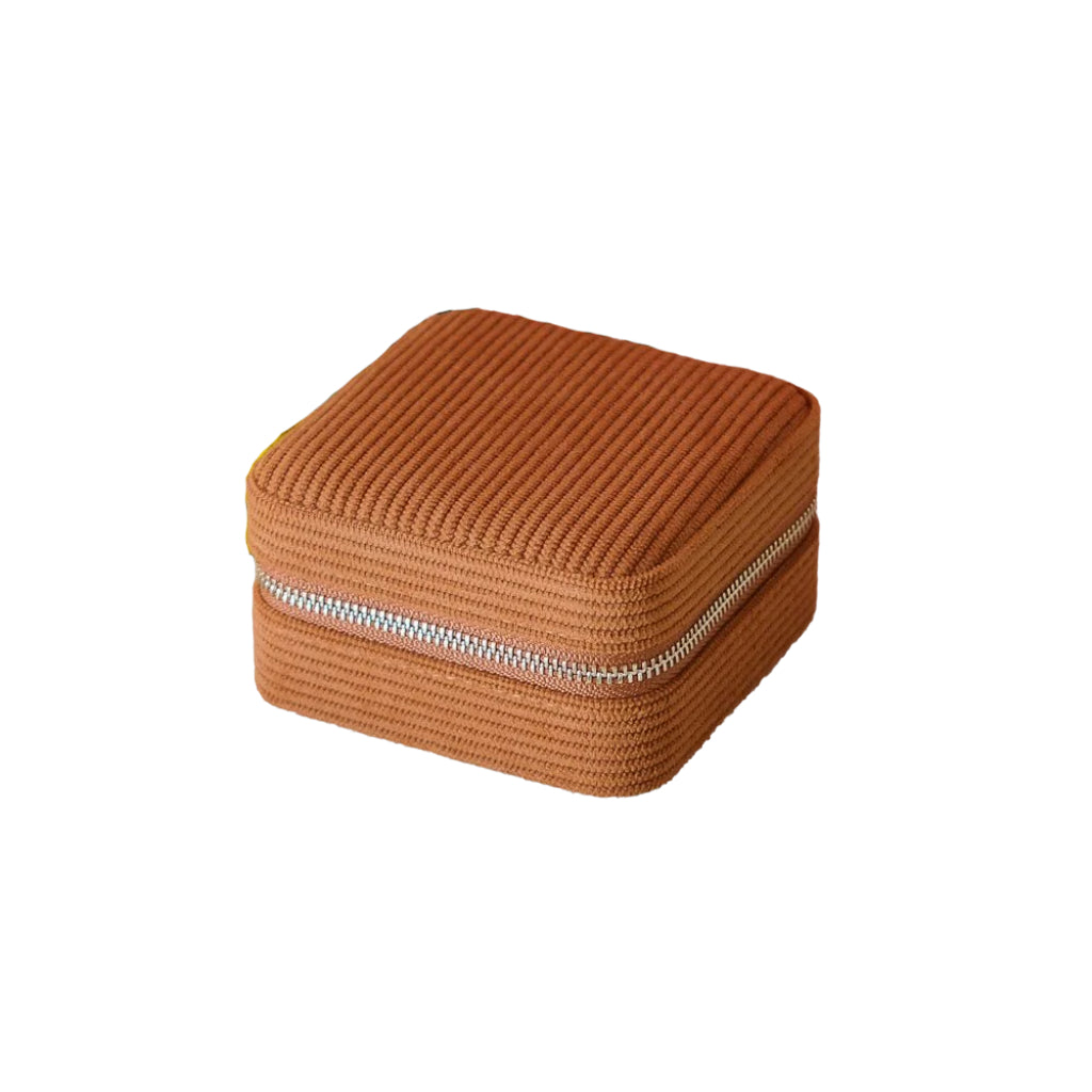 Square Jewellery Case | Corinne | Corduroy | Maison Scarlett