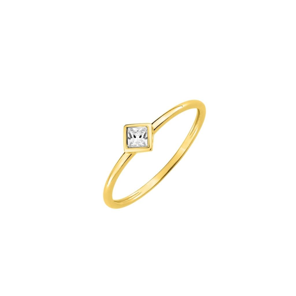 9 Carat Gold Princess Cut Square Ring