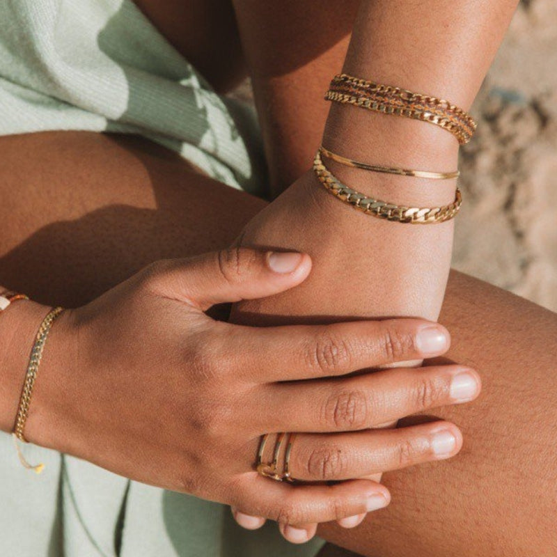 Gold Dainty Herringbone Chain Bracelet | Anartxy