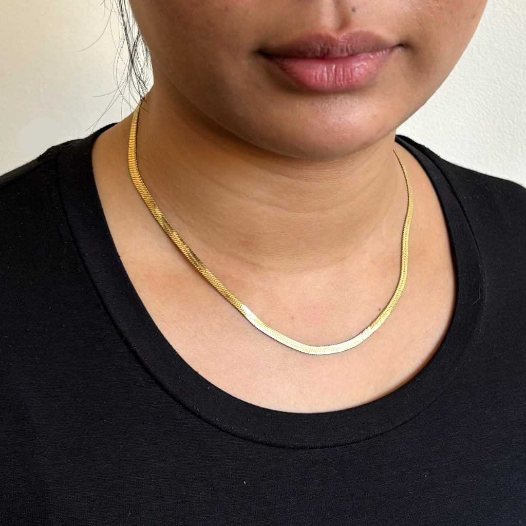 Gold Herringbone Chain Necklace | Anartxy