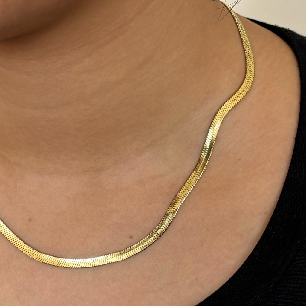 Gold Herringbone Chain Necklace | Anartxy