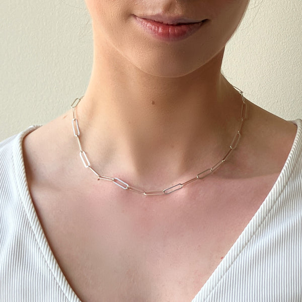 Bosa Flat Silver Paperclip Chain Necklace
