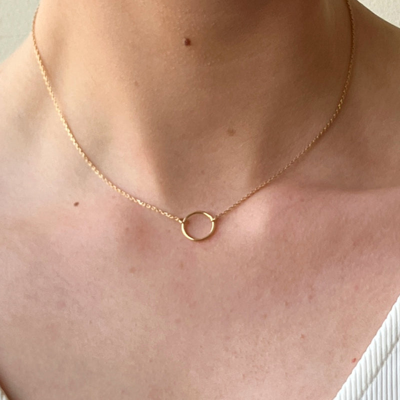 Cerci Gold Delicate Circle Necklace