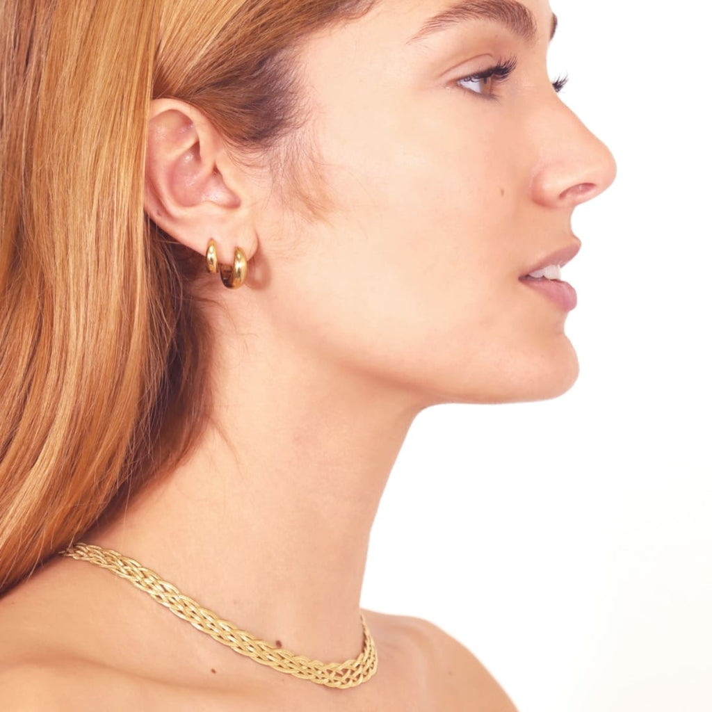 Chunky Huggie Hoop Earrings | Anartxy