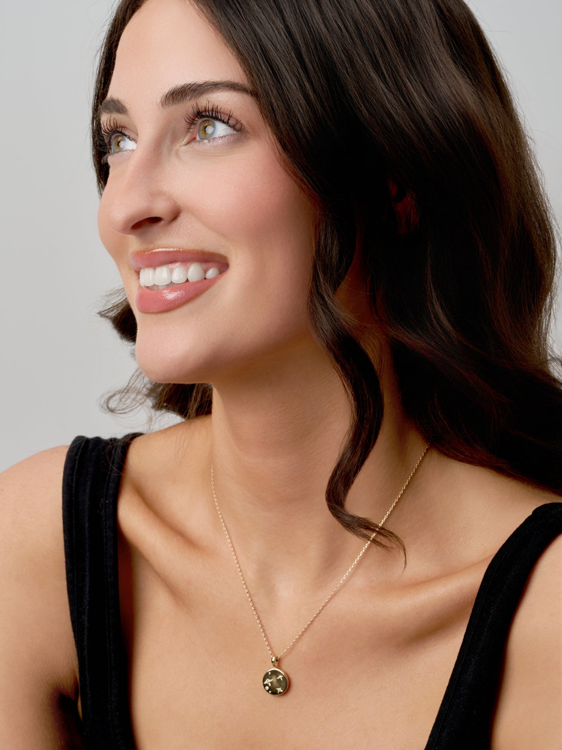 Gold Celestial Disc Necklace | Elize