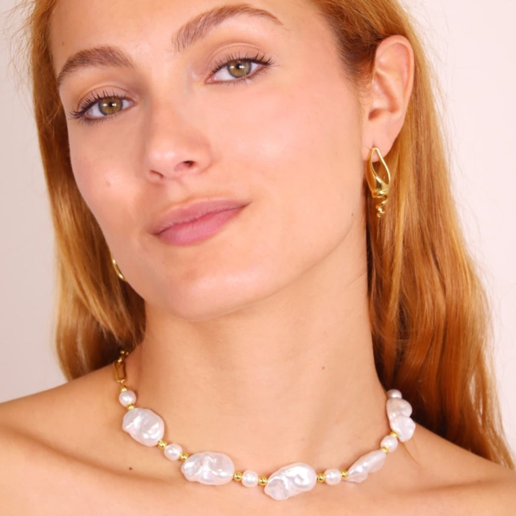 Gold Chunky Pearl Paperclip Chain Necklace | Anartxy