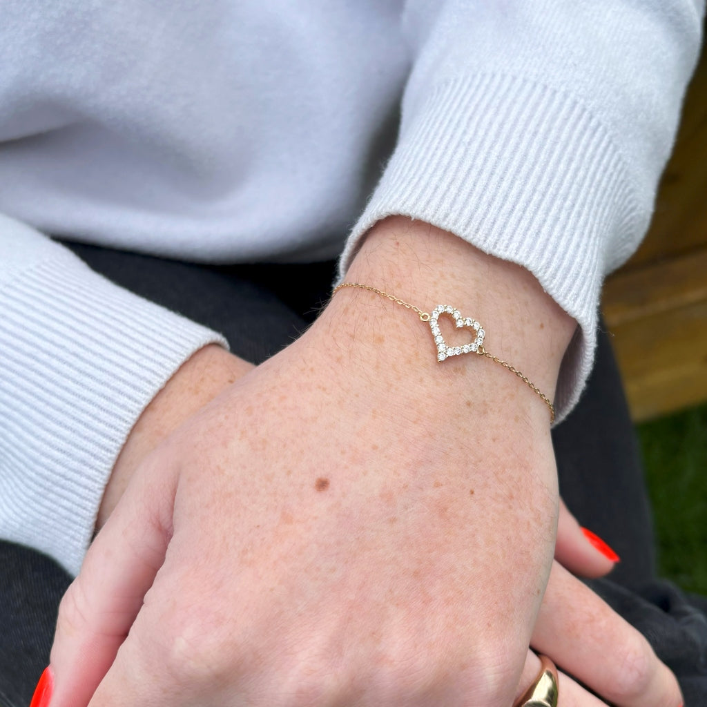 Gold Clear Stone Heart Bracelet | Bello