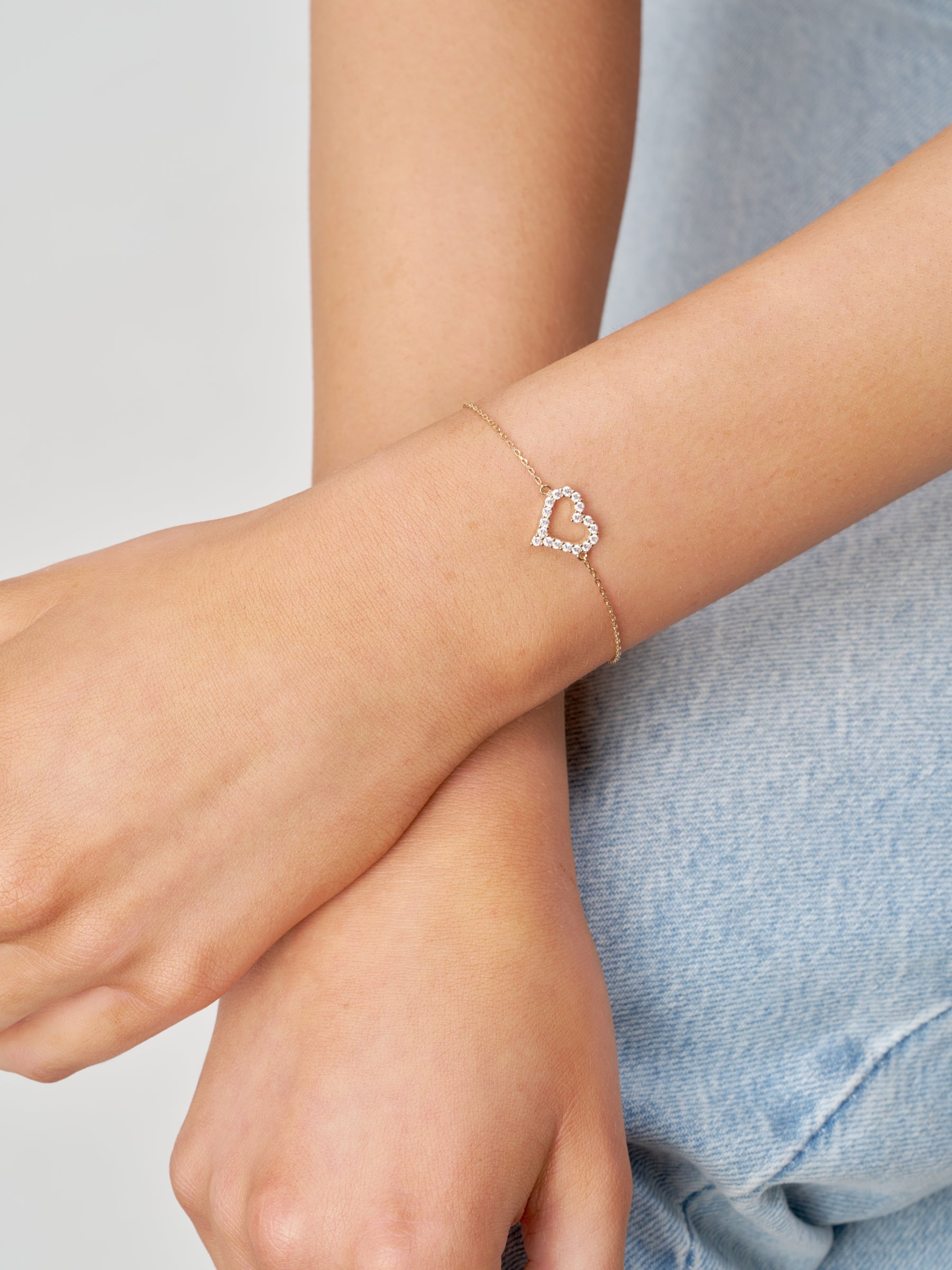 Gold Clear Stone Heart Bracelet | Bello