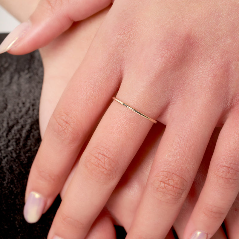 Gold Delicate Band Ring