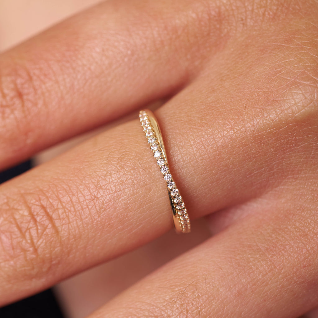 Gold Double Band Crossover Ring | Kadi