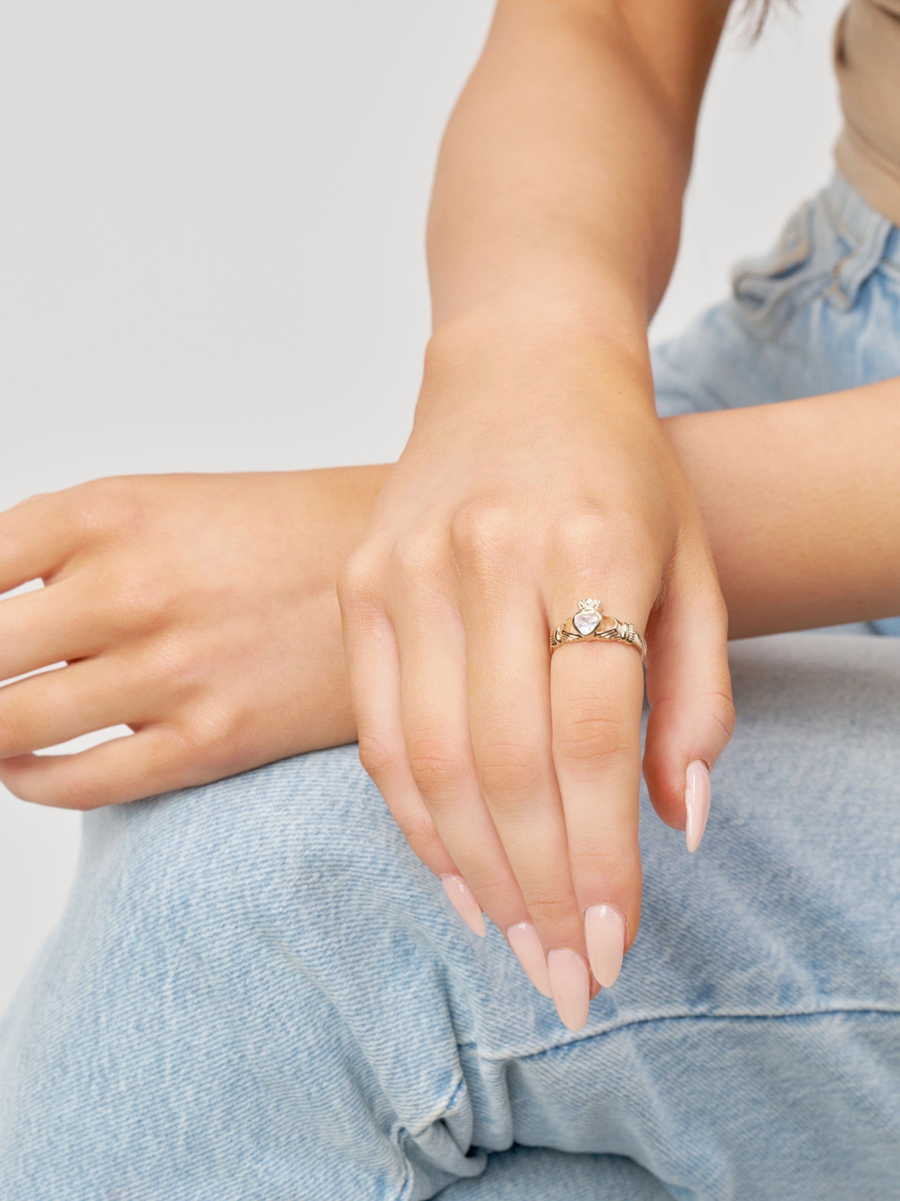 Gold Gemstone Claddagh Ring | Riona