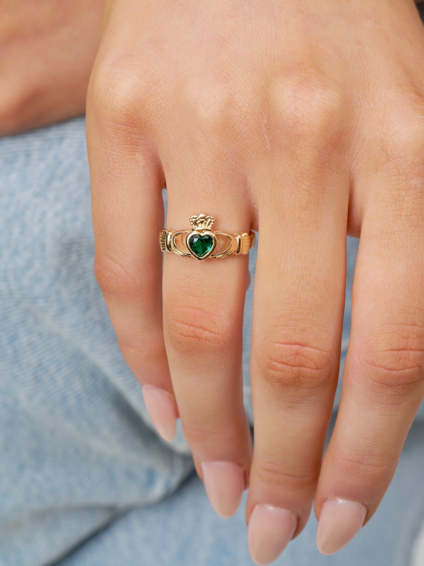 Gold Gemstone Claddagh Ring | Riona