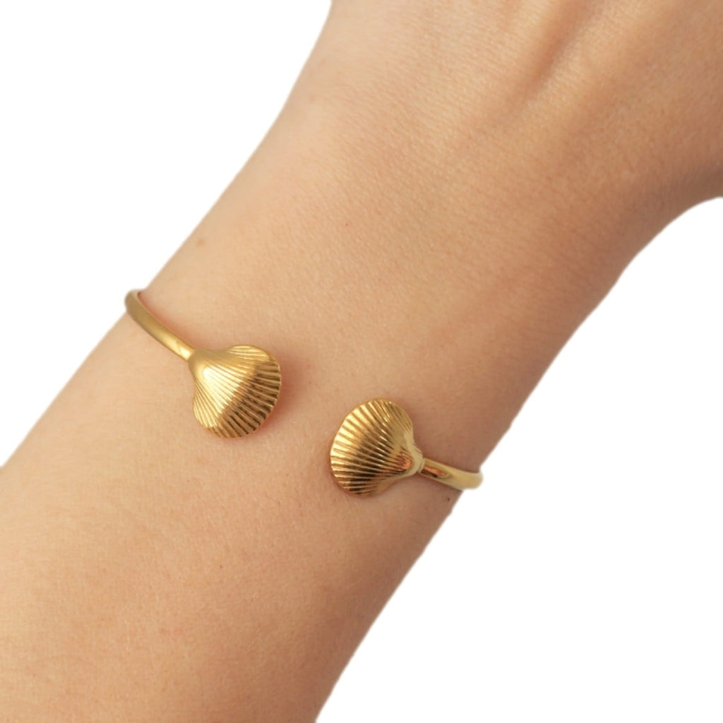 Gold Shell Bangle Bracelet | Anartxy