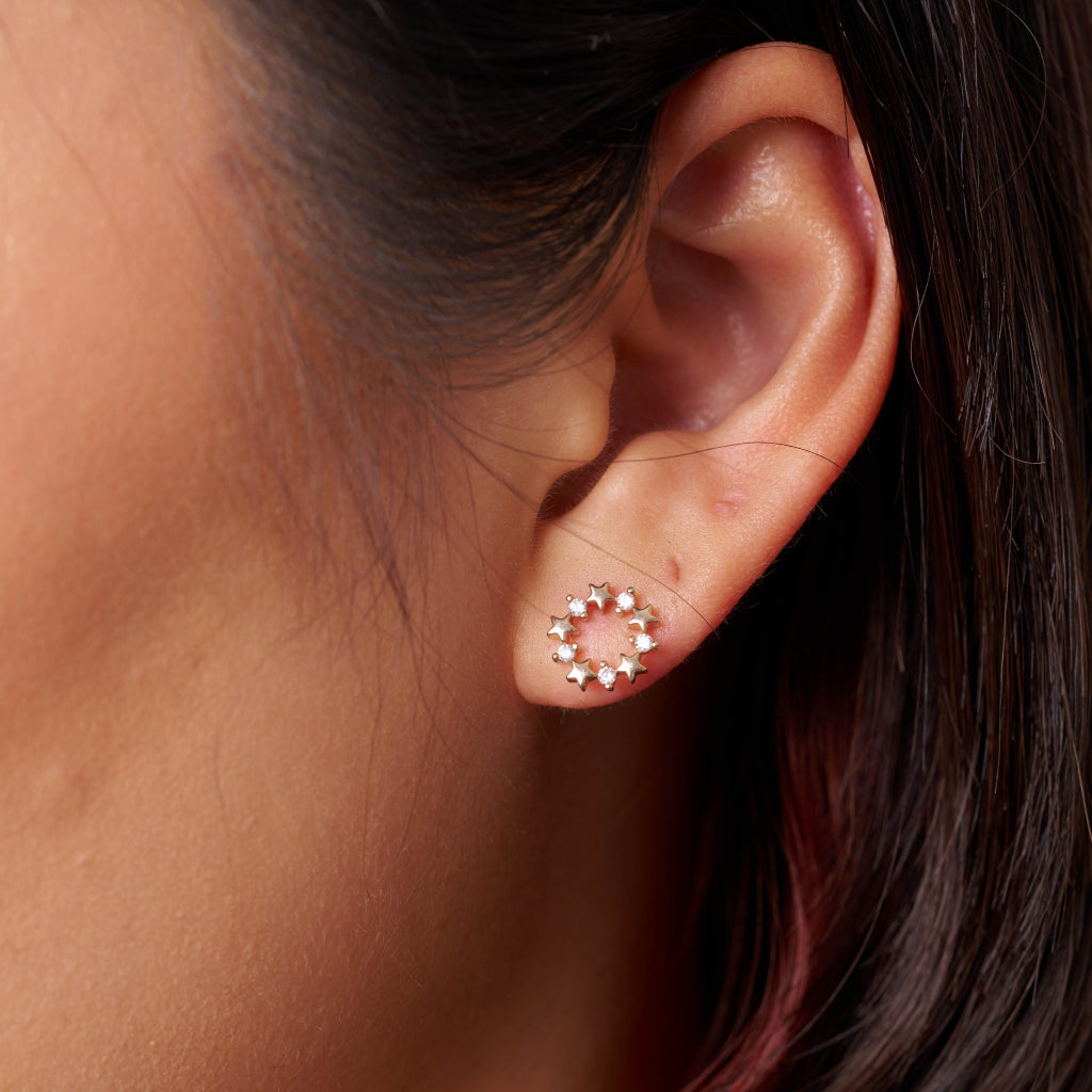 Gold Star Circle Stud Earrings