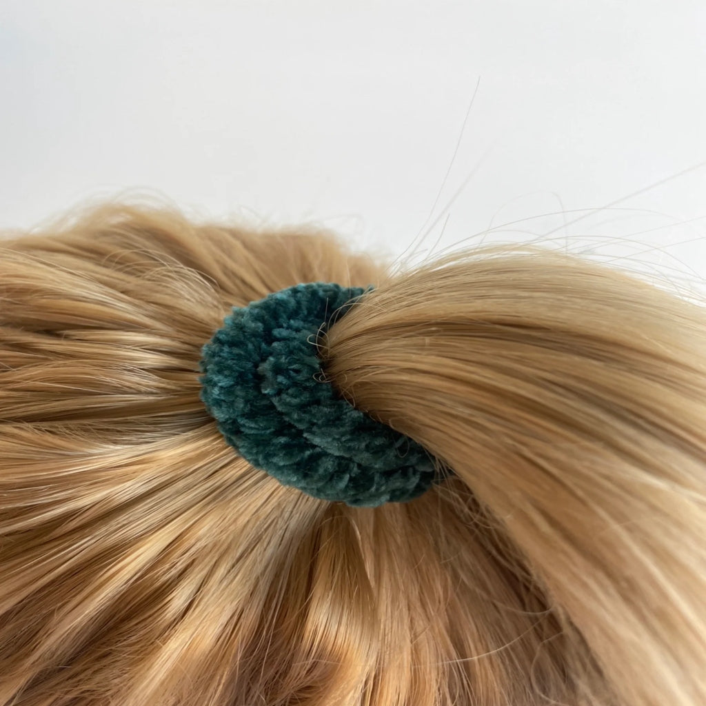 Kknekki Hair Tie | Velvet | Green