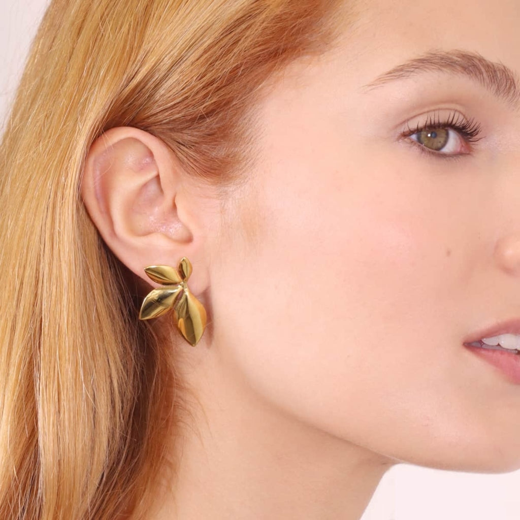Leaf Design Stud Earrings | Anartxy