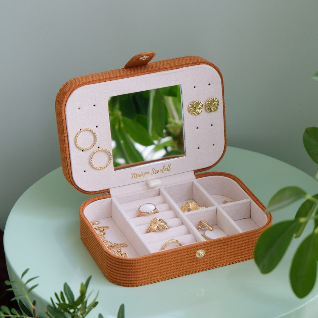 Rectangle Travel Jewellery Box | Brigitte | Corduroy | Maison Scarlett