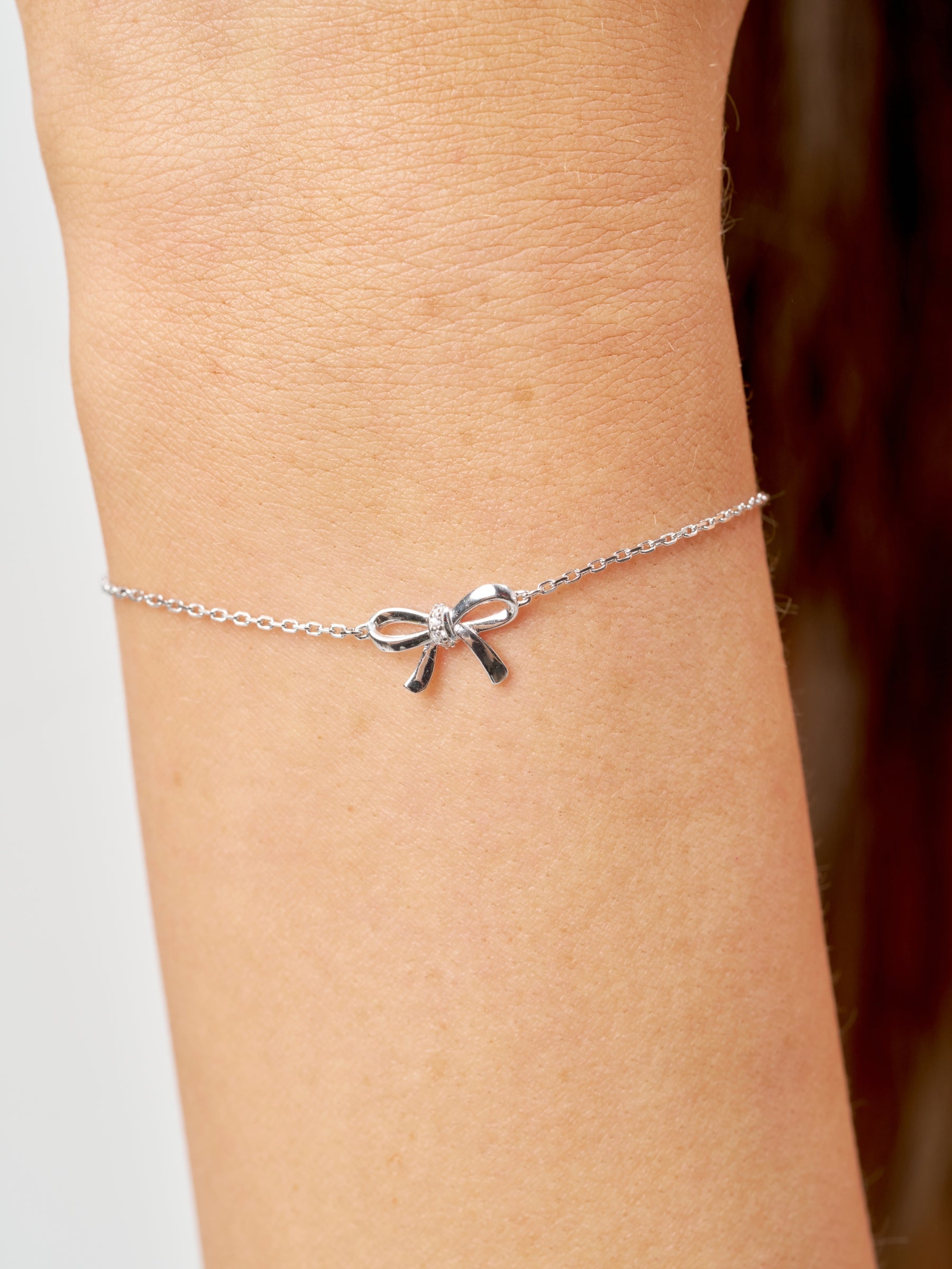 Silver Bow Detail Bracelet | Bella