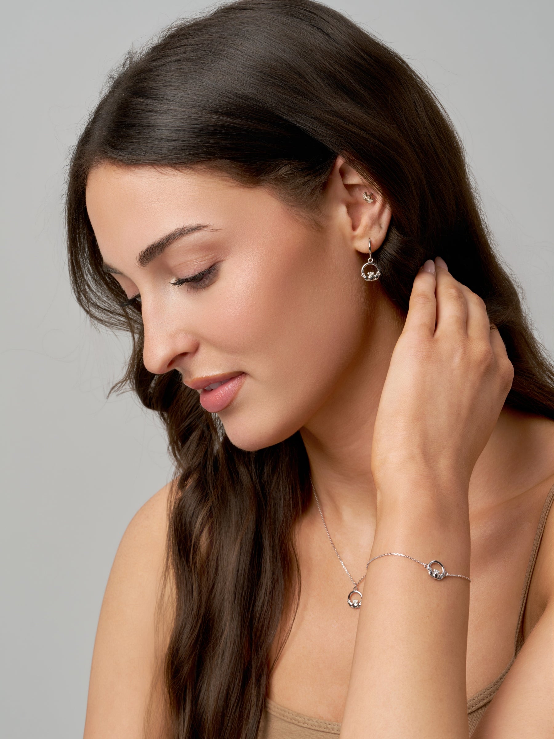 Silver Claddagh Charm Earrings | Fiadh