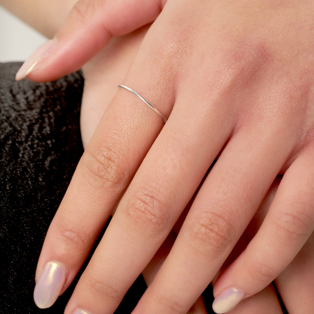 Silver Delicate Band Ring