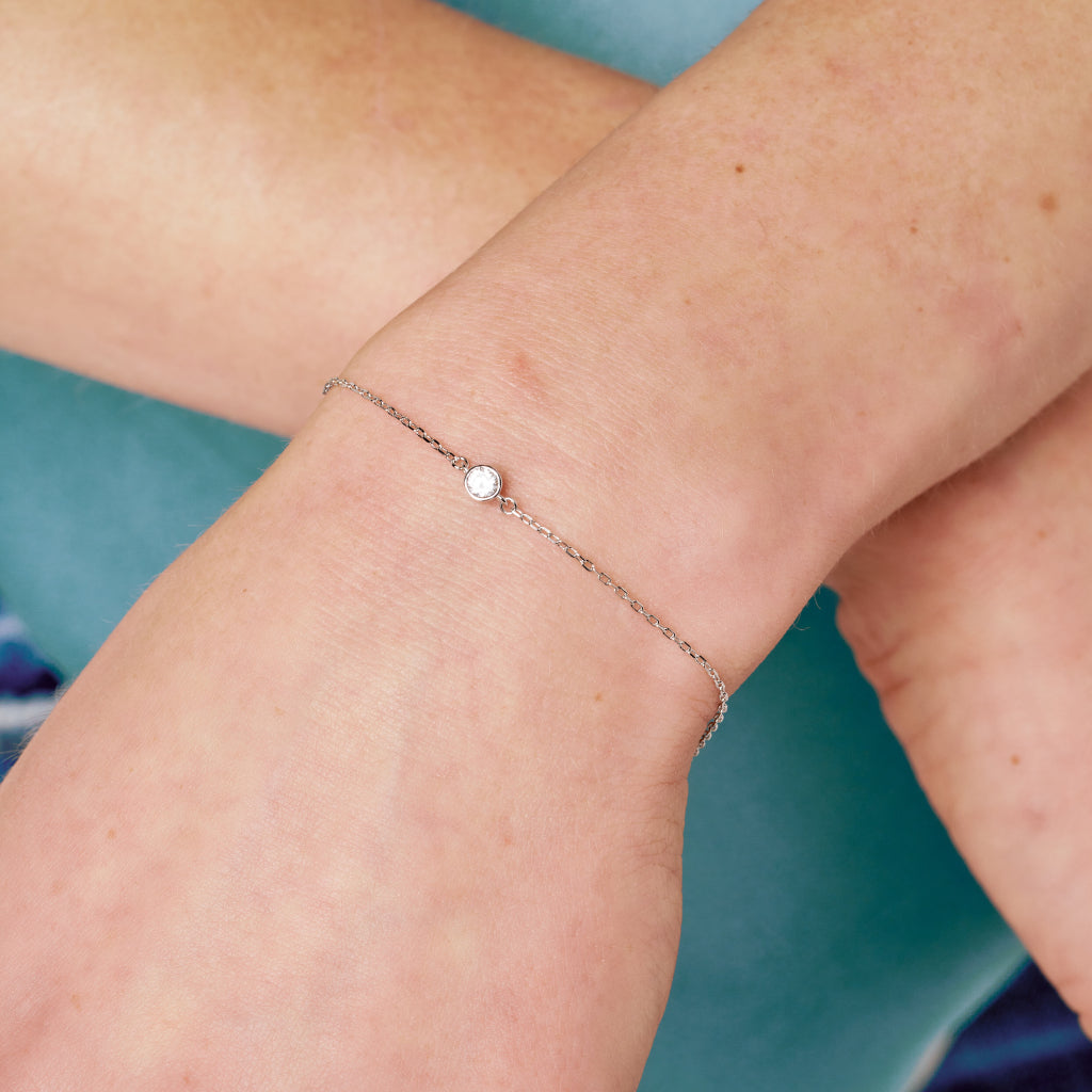 Silver Delicate Circle Stone Bracelet 