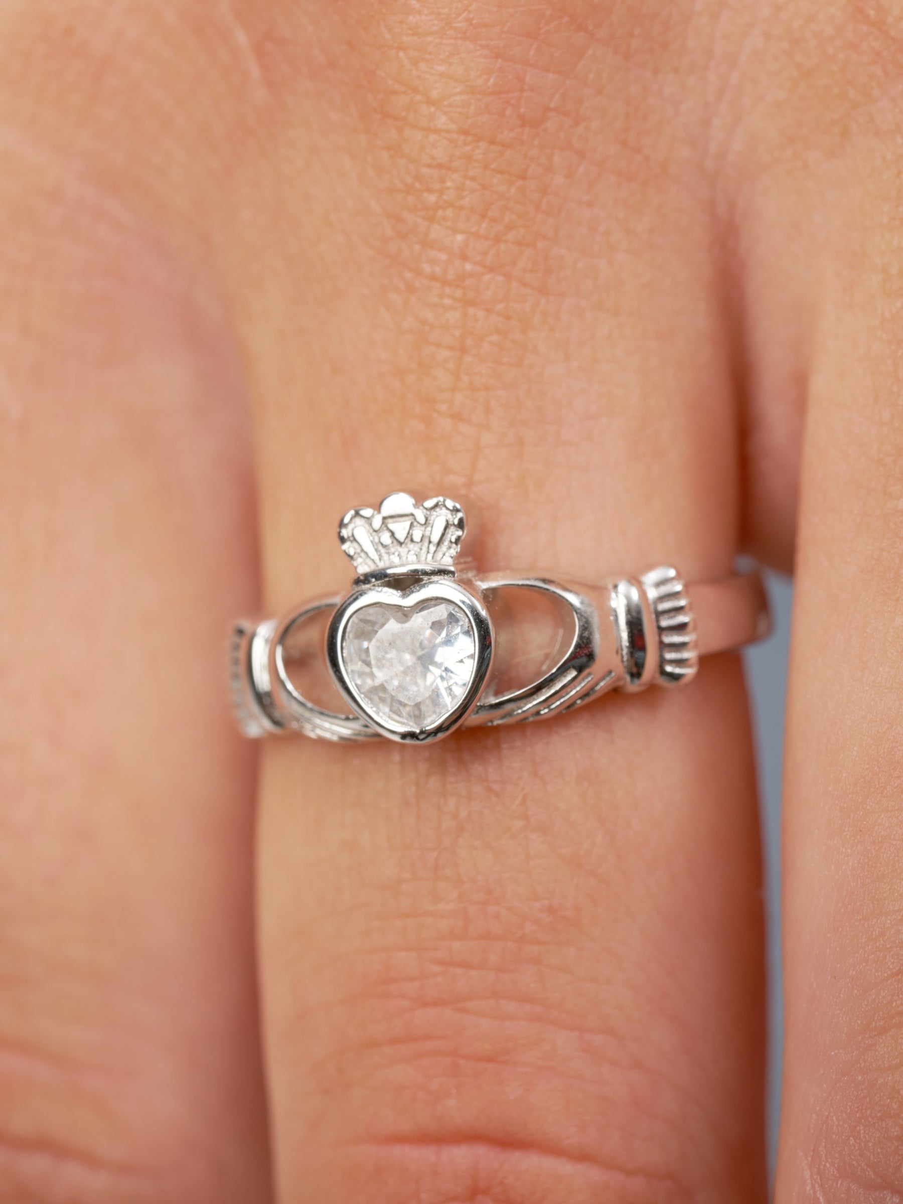 Silver Gemstone Claddagh Ring | Riona