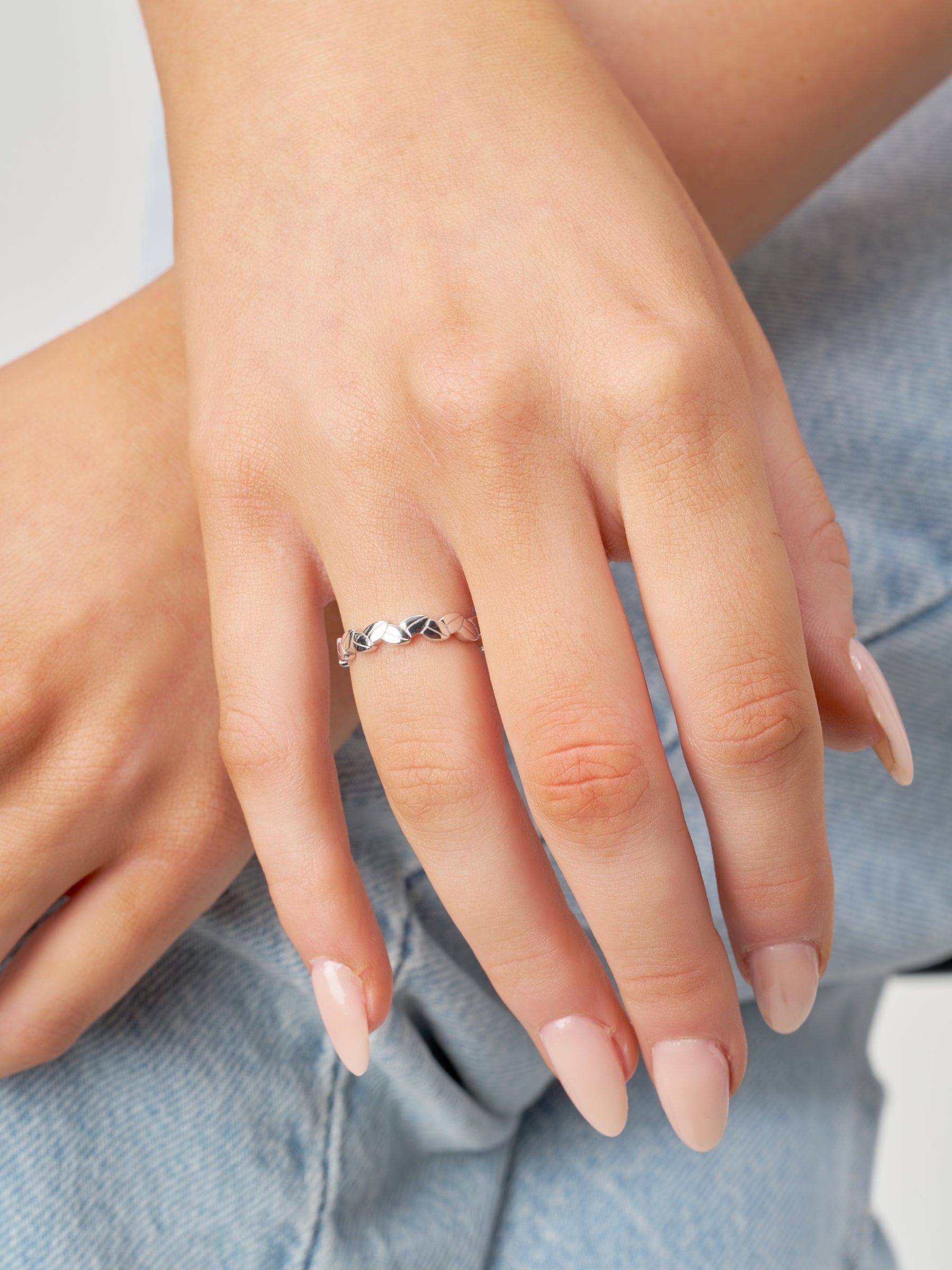 Silver Leaf Pattern Ring | Foria