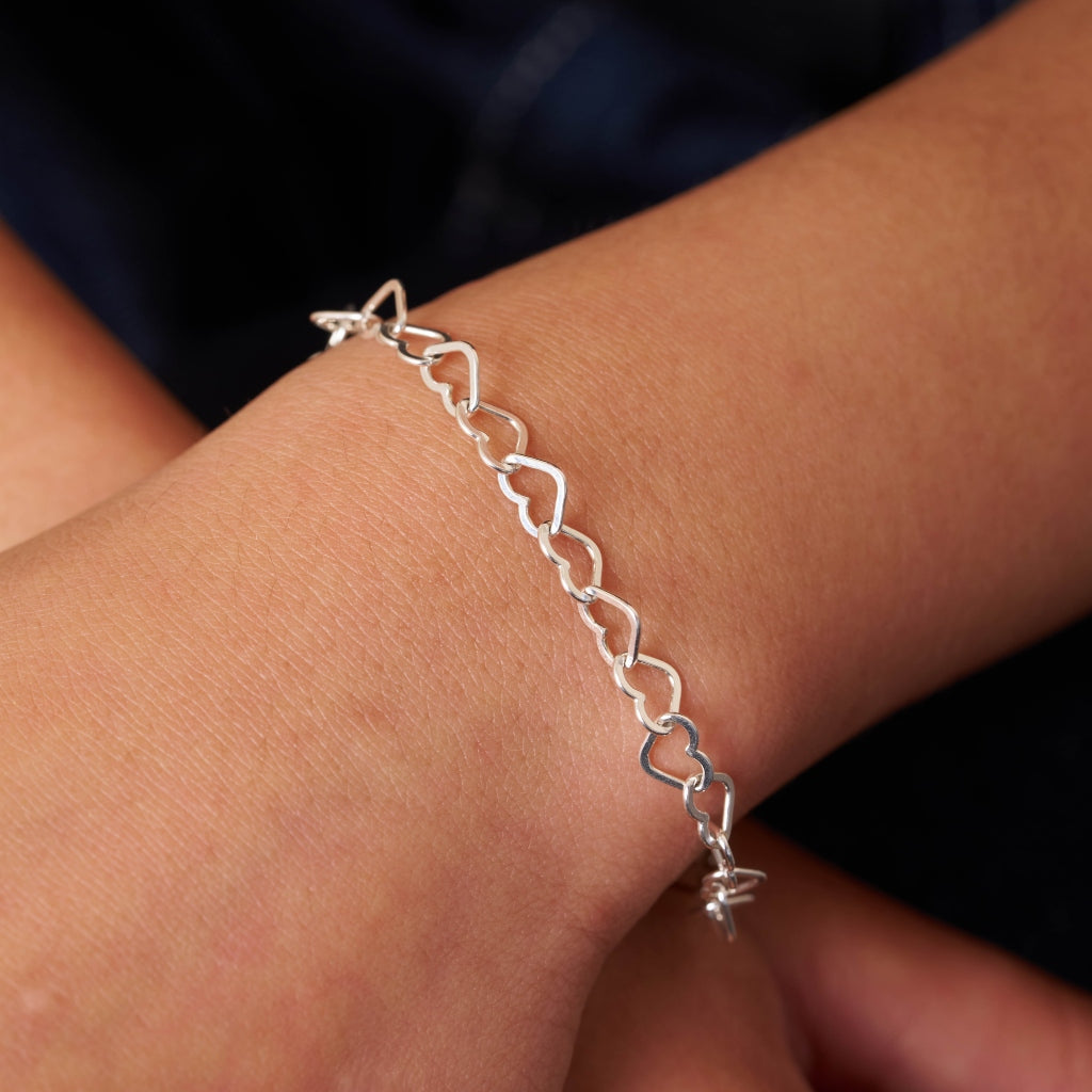 Silver Loveheart Chain Bracelet | Elvisa