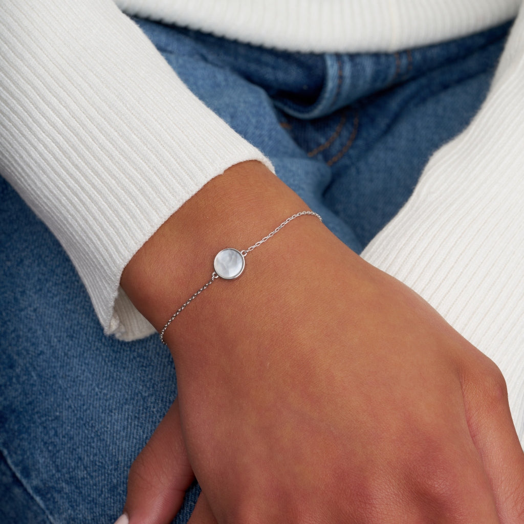 Silver Mother Of Pearl Circle Bracelet | Onda