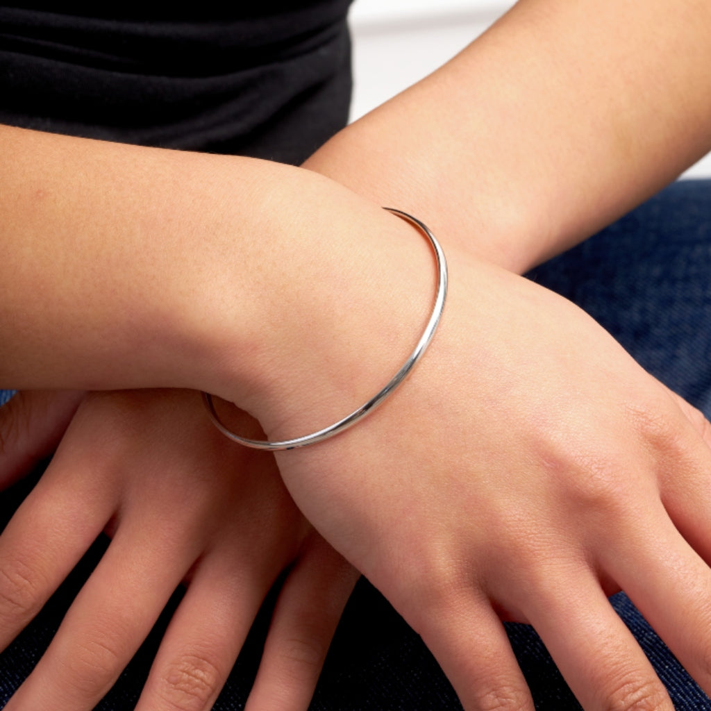 Silver Classic Bangle Bracelet | Teba