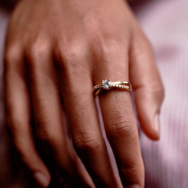 Ardara Gold Crossover Ring