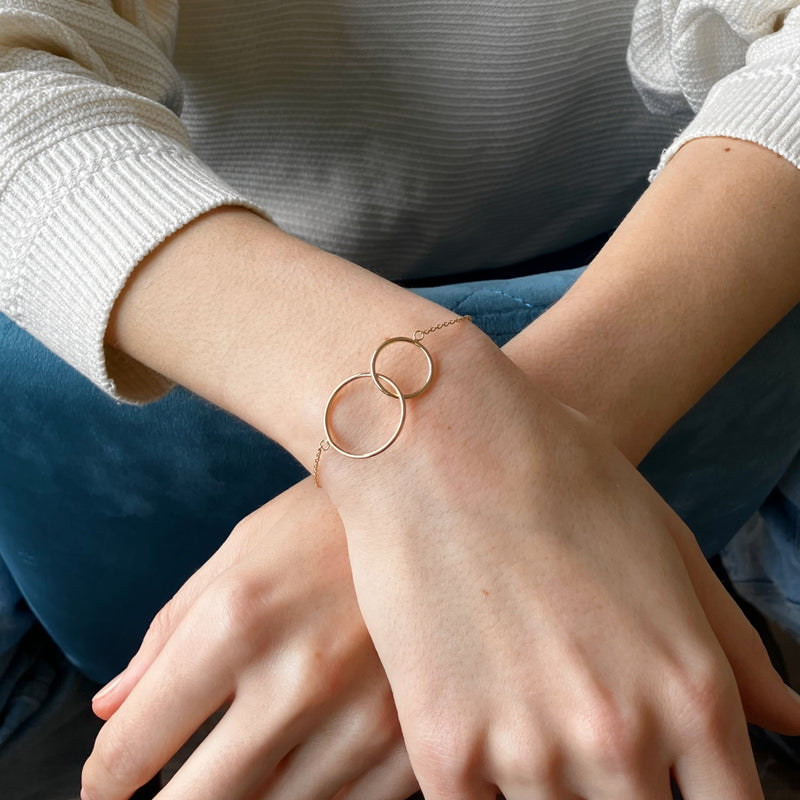 Avila Gold Interlocking Circles Bracelet
