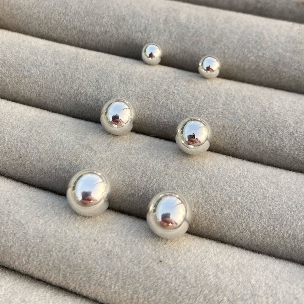 Delme Silver Ball Stud Earrings