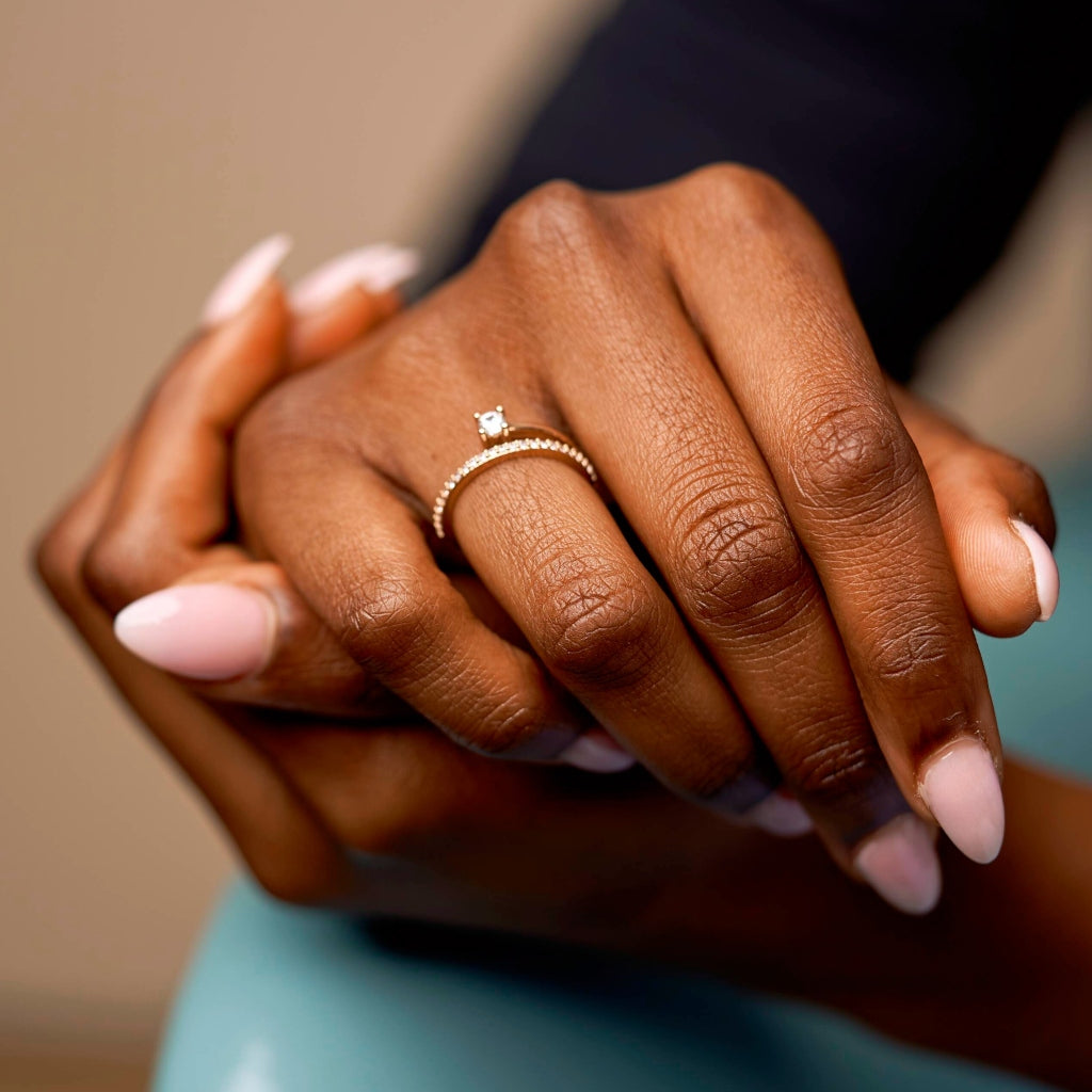 Dochas Gold Delicate Strand Ring