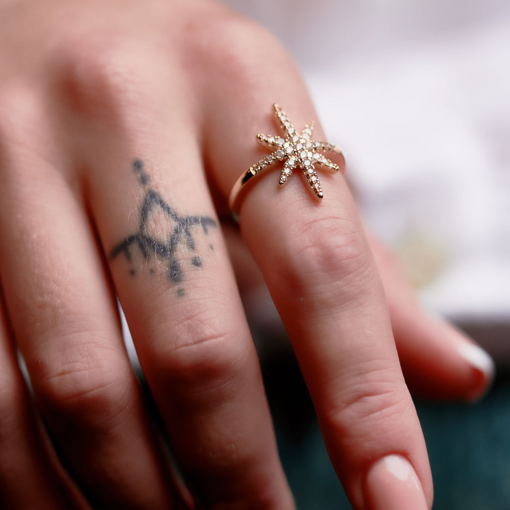 Rahara Gold Star Ring