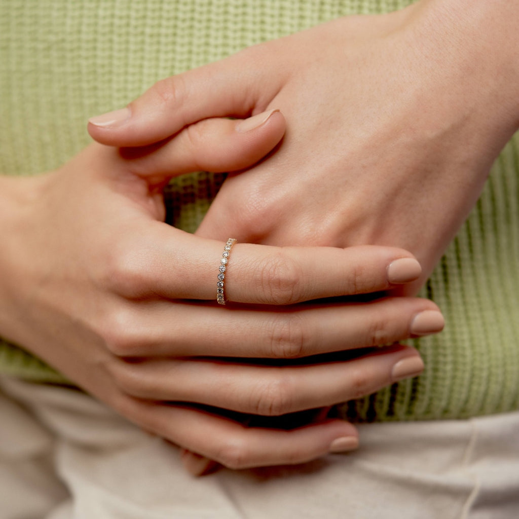 Vermio Gold Delicate Eternity Ring